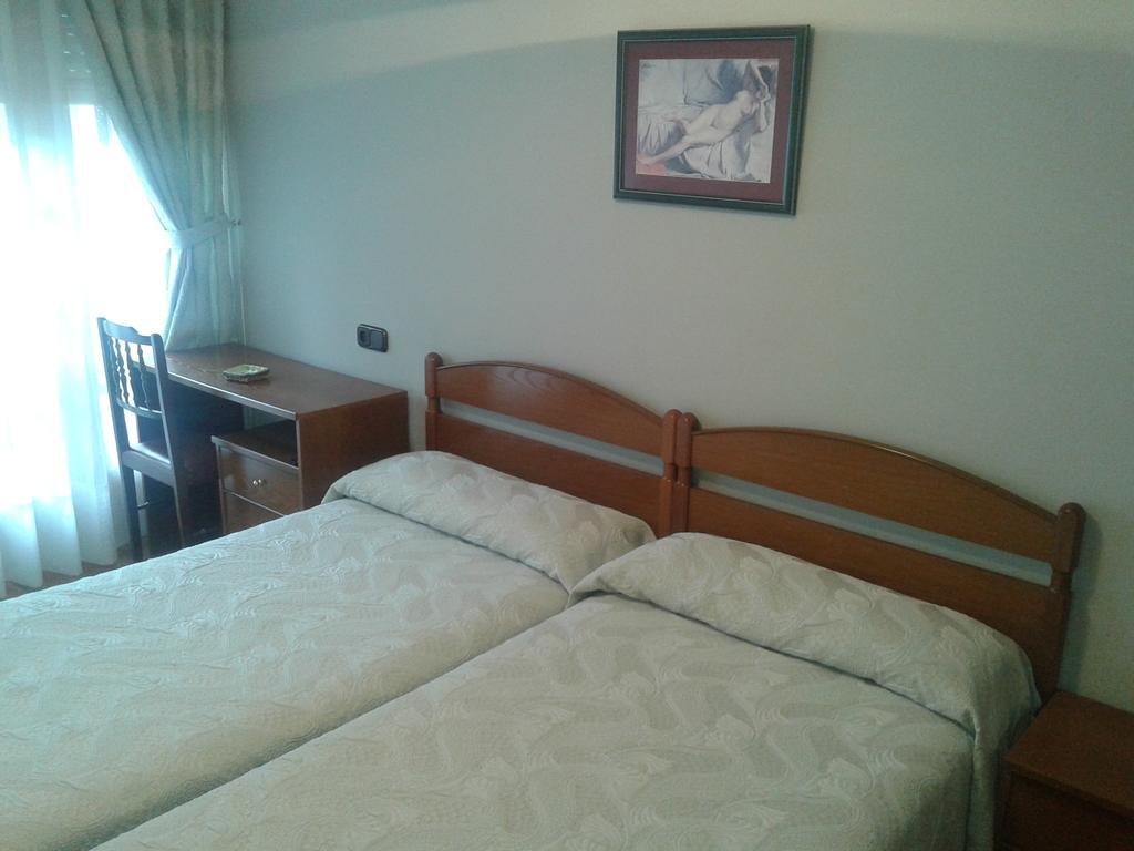 Hostal Les Bedules Oseja de Sajambre Esterno foto