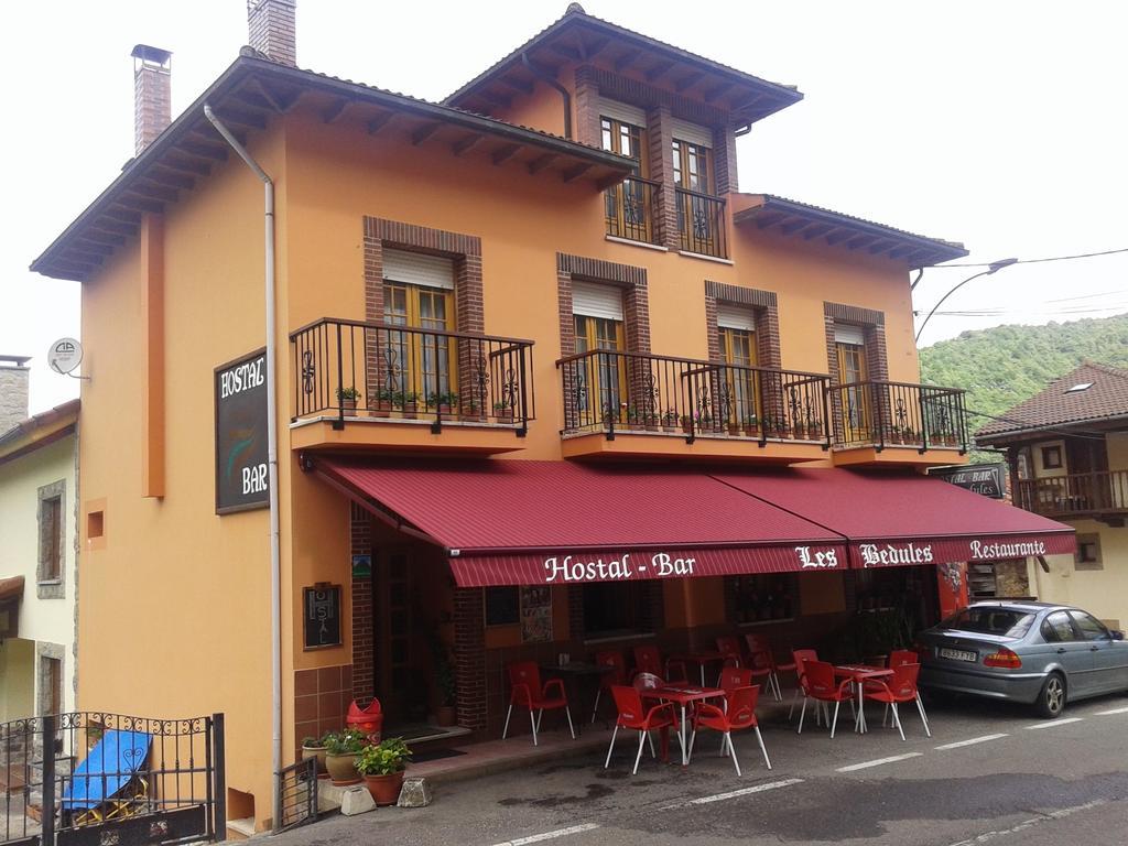 Hostal Les Bedules Oseja de Sajambre Esterno foto